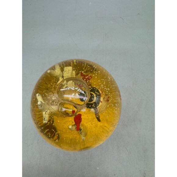 CHristmas Snowman Winter Scene Snow Globe White Base & Glitter Accents READ - Picture 5 of 7